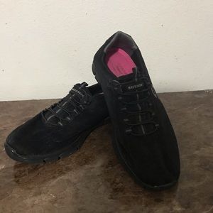 Skechers